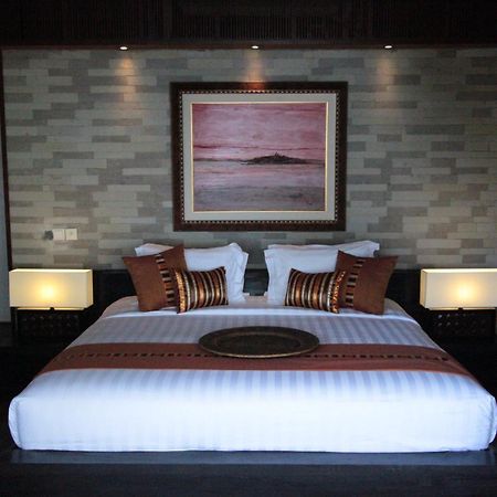 Villa Samudra Luxury Beachfront Ketewel Bagian luar foto