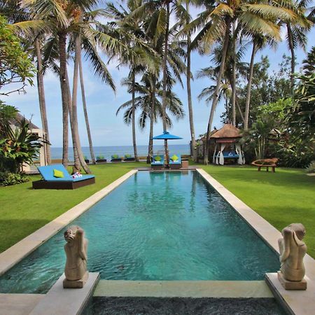 Villa Samudra Luxury Beachfront Ketewel Bagian luar foto