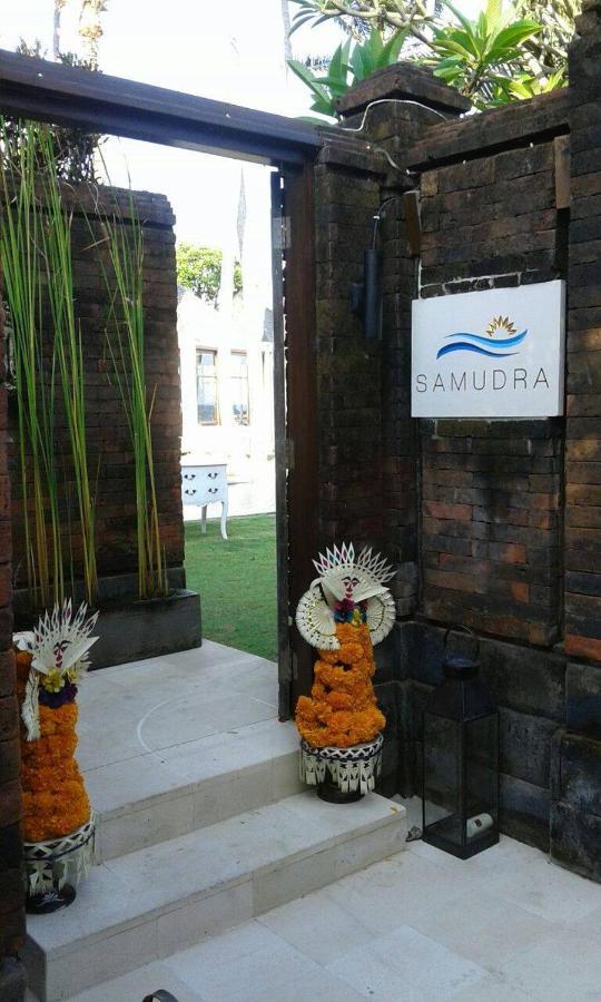 Villa Samudra Luxury Beachfront Ketewel Bagian luar foto