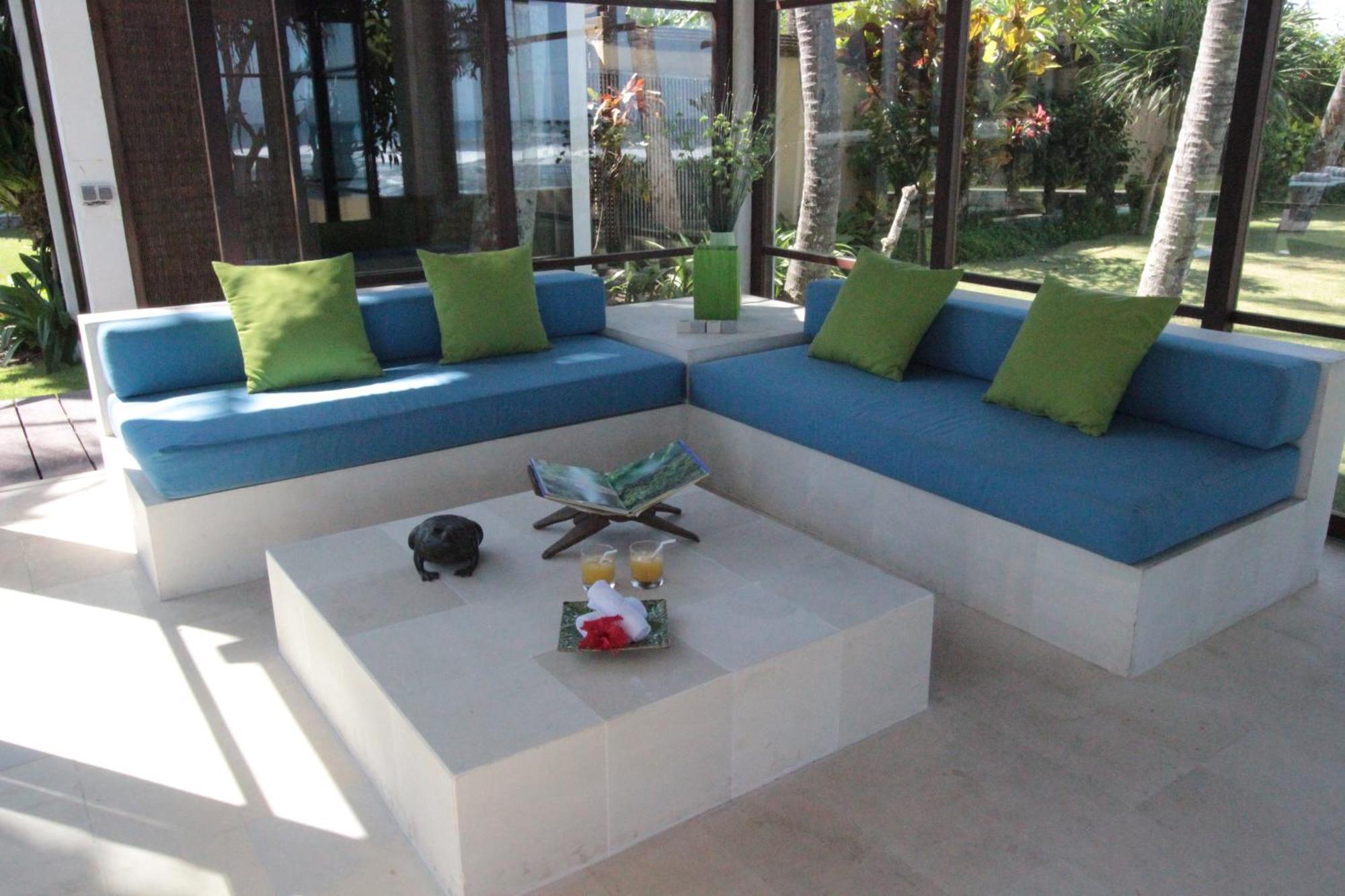 Villa Samudra Luxury Beachfront Ketewel Bagian luar foto