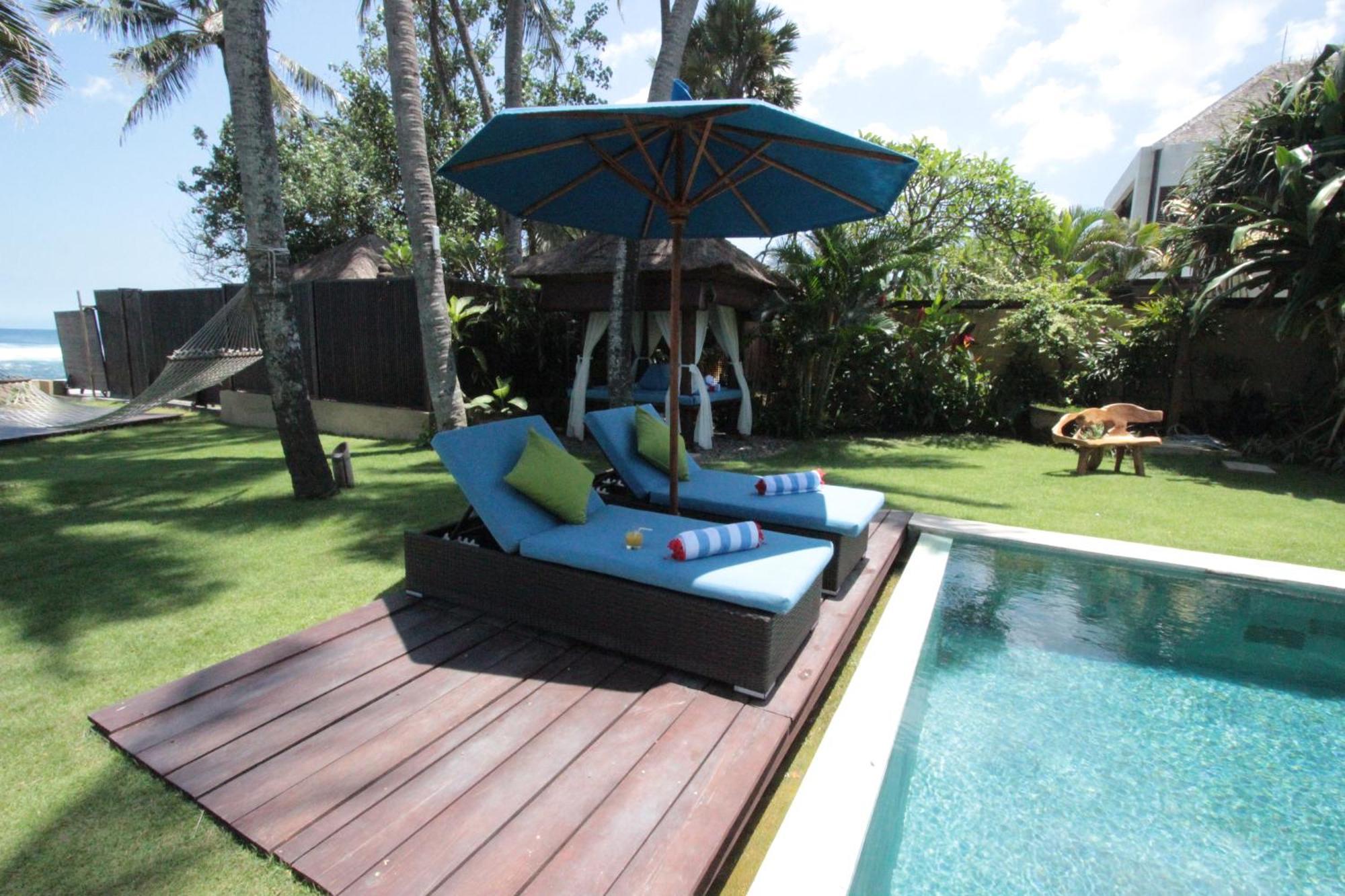 Villa Samudra Luxury Beachfront Ketewel Bagian luar foto